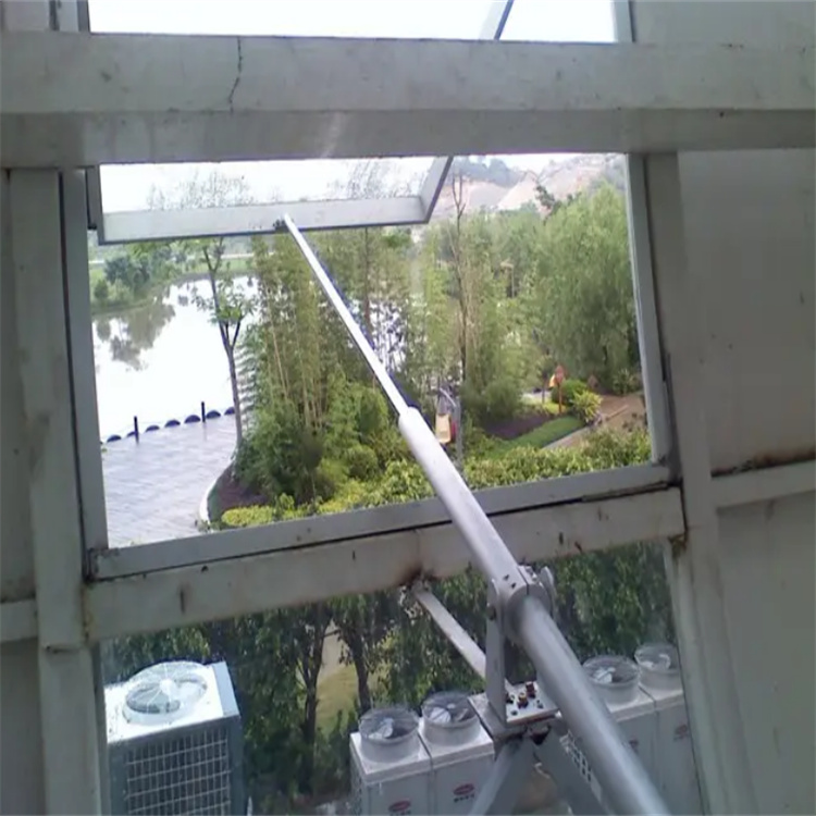 寧波東天智能設(shè)備電動螺桿式開窗器